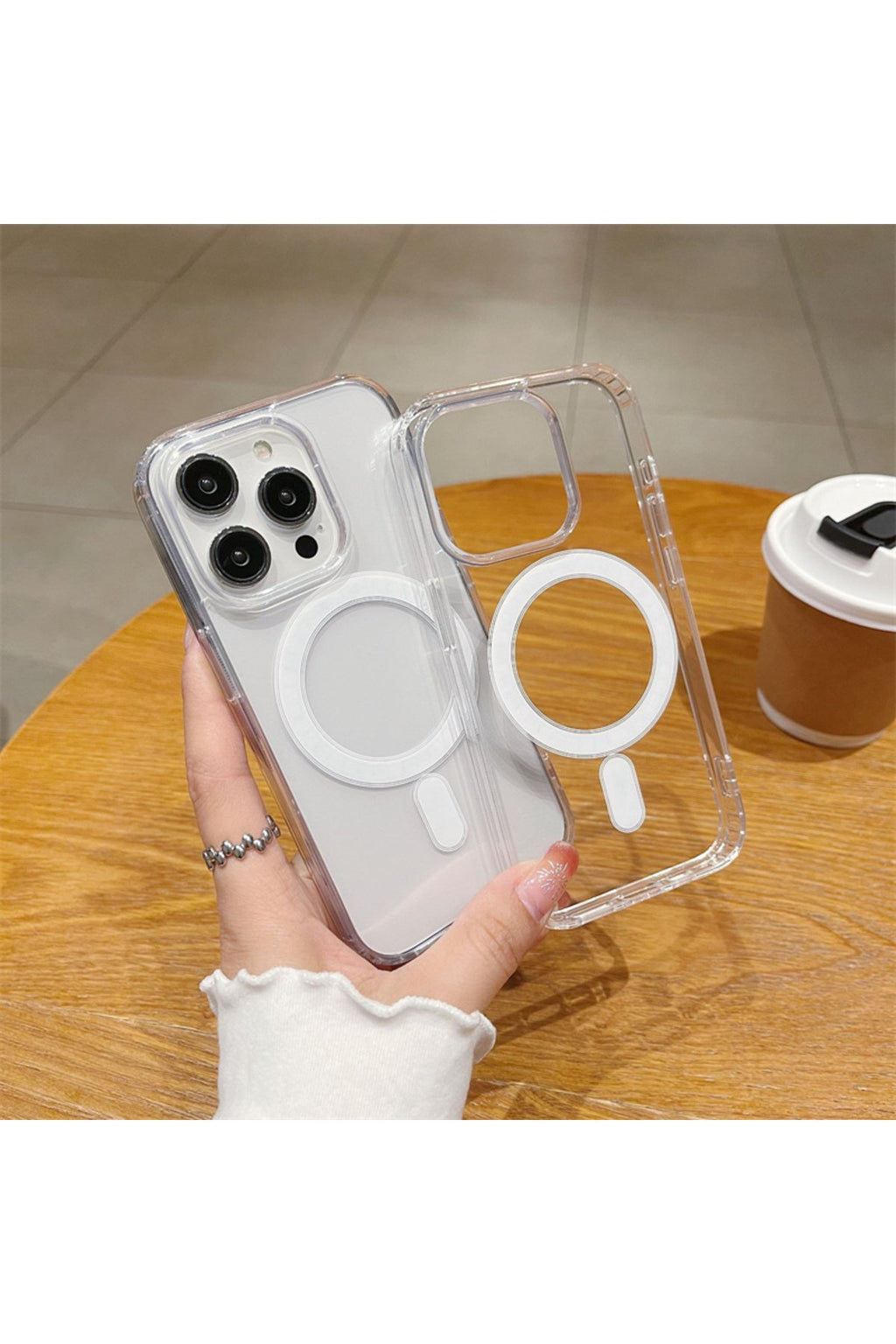 iPhone 16 Pro Max Uyumlu Magsafe Kablosuz Şarj Destekli Darbe Emici Yapılı Şeffaf Kılıf