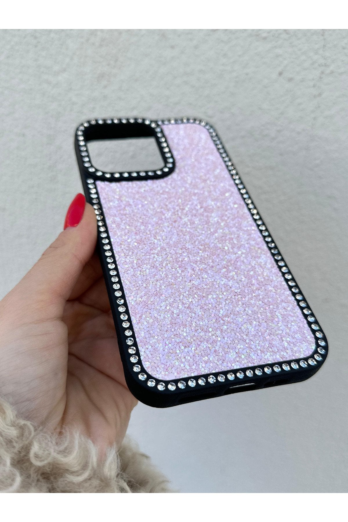 iPhone 13 Pro Uyumlu Taşlı Kenarlı Renkli Taşlı İç Yapılı Darbe Emici Ultra Premium Kılıf