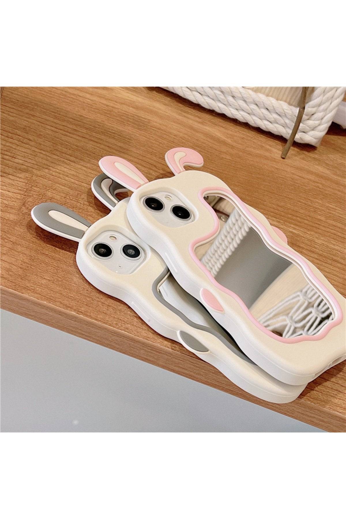 iPhone 13/14/15 Uyumlu Sevimli Tavşan Kulaklı Makyaj Aynalı Darbe Koruyucu Telefon Kılıfı