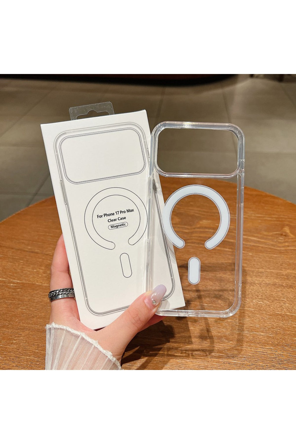 İphone 17 Pro Max Uyumlu Magsafe Özellikli Sararmaz Ultra Lüx Premium Şeffaf Koruyucu Kılıf