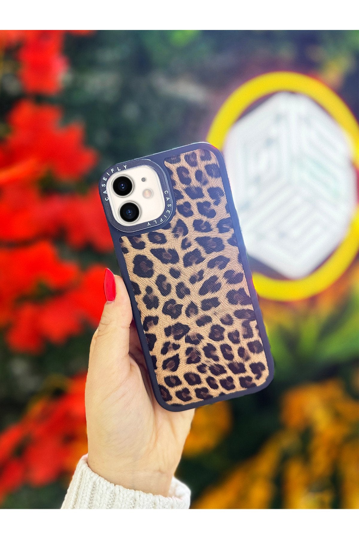 iPhone 12 Ve 12 Pro Uyumlu Kılıf Leopar Desenli Kabartmalı Desenli Darbe Emici Lüx Telefon Kılıfı