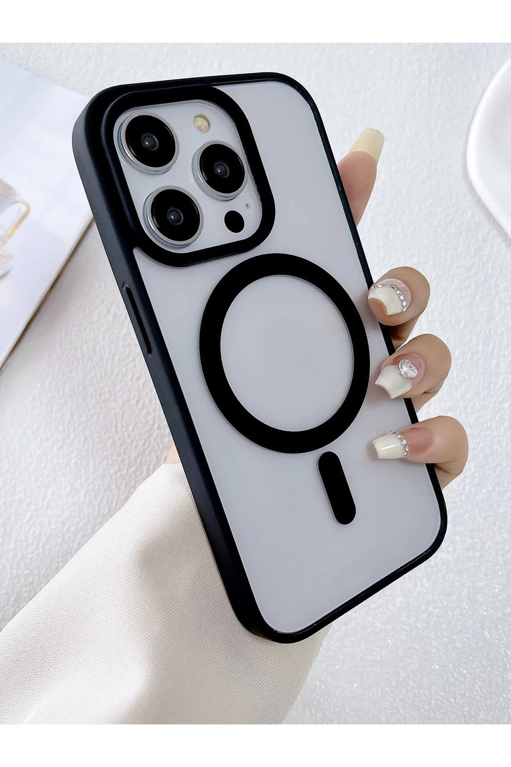 Iphone 14 Pro Kılıf Magsafe Özellikli Kamera Çıkıntılı Şeffaf Renkli Premium