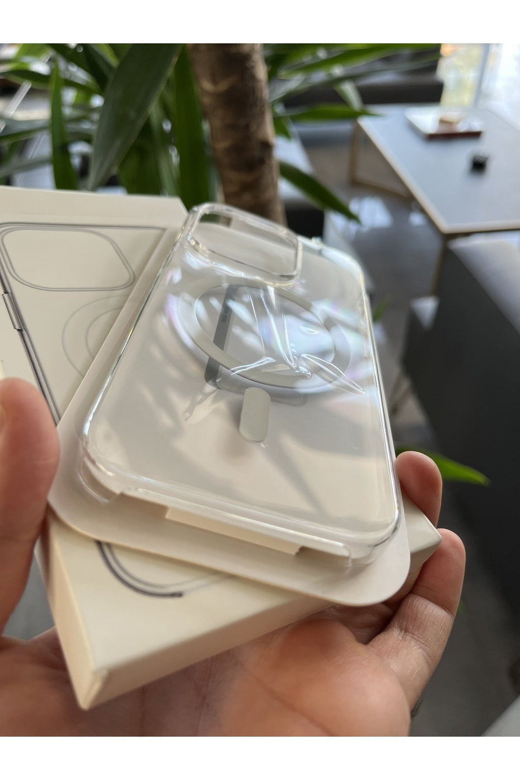 Iphone 14 Pro Max Uyumlu Magsafe Özellikli Animasyon Destekli Premium Yüksek Kalite Telefon Kılıfı