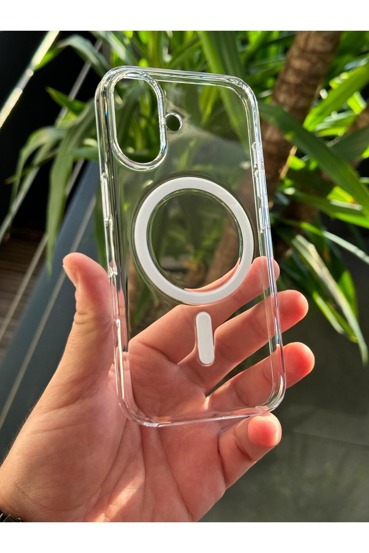 İphone 16 Plus Uyumlu Animasyonlu Sararmaz Ultra Lüx Premium Şeffaf Koruyucu Kılıf