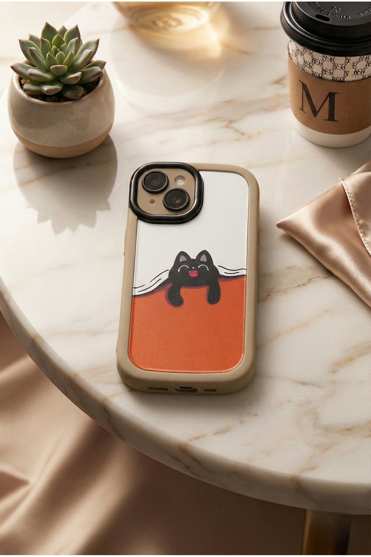 İphone 15 Uyumlu 3D Karakter Kedi Desenli Kamera Koruma Çerçeveli Darbe Engelleyici Kılıf