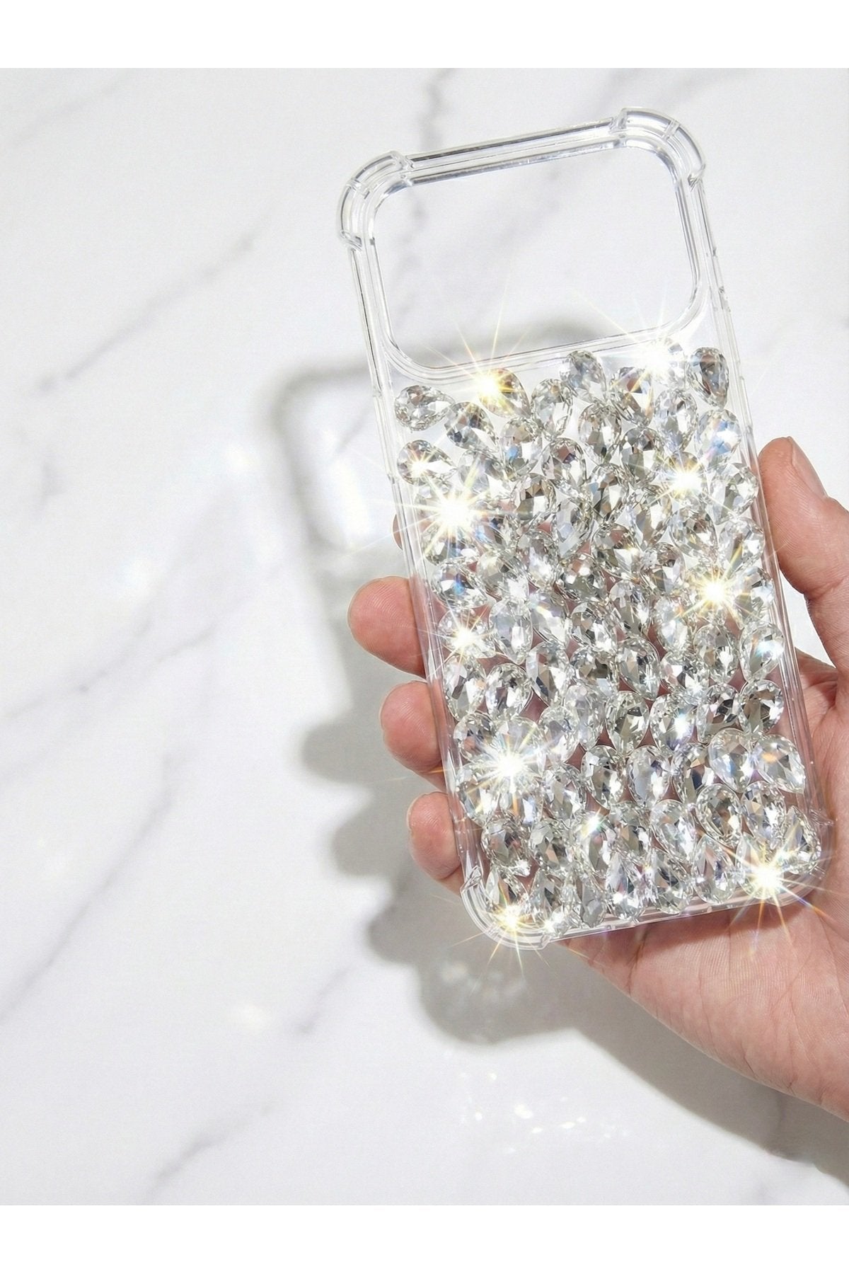 İphone 17 Pro Max Uyumlu Premium Taşlı Lüx İşlemeli Telefon Kılıfı