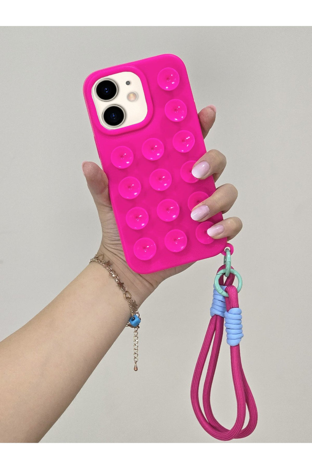 iPhone 12 Ve 12 Pro Uyumlu Vakum Özellikli Düz Yüzeylere Yapışabilen Renkli Askılı Lüx Kılıf