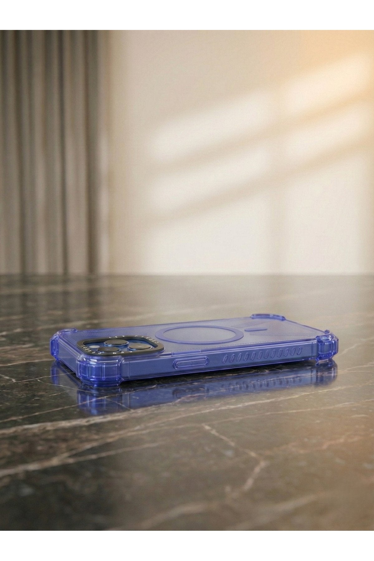 İphone 13 ve 14 Uyumlu Magsafe Destekli Darbe Koruyucu Güçlendirmeli Premium sararmaz Şeffaf Kılıf