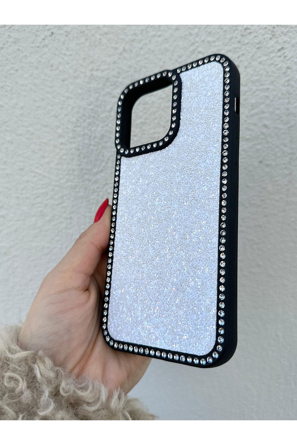 iPhone 16 Pro Max Uyumlu Taşlı Kenarlı Renkli Taşlı İç Yapılı Darbe Emici Ultra Premium Kılıf