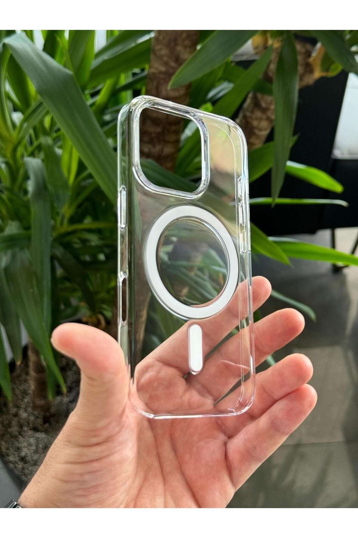 İphone 14 Plus ve 15 Plus Uyumlu Animasyonlu Sararmaz Ultra Lüx Premium Şeffaf Koruyucu Kılıf