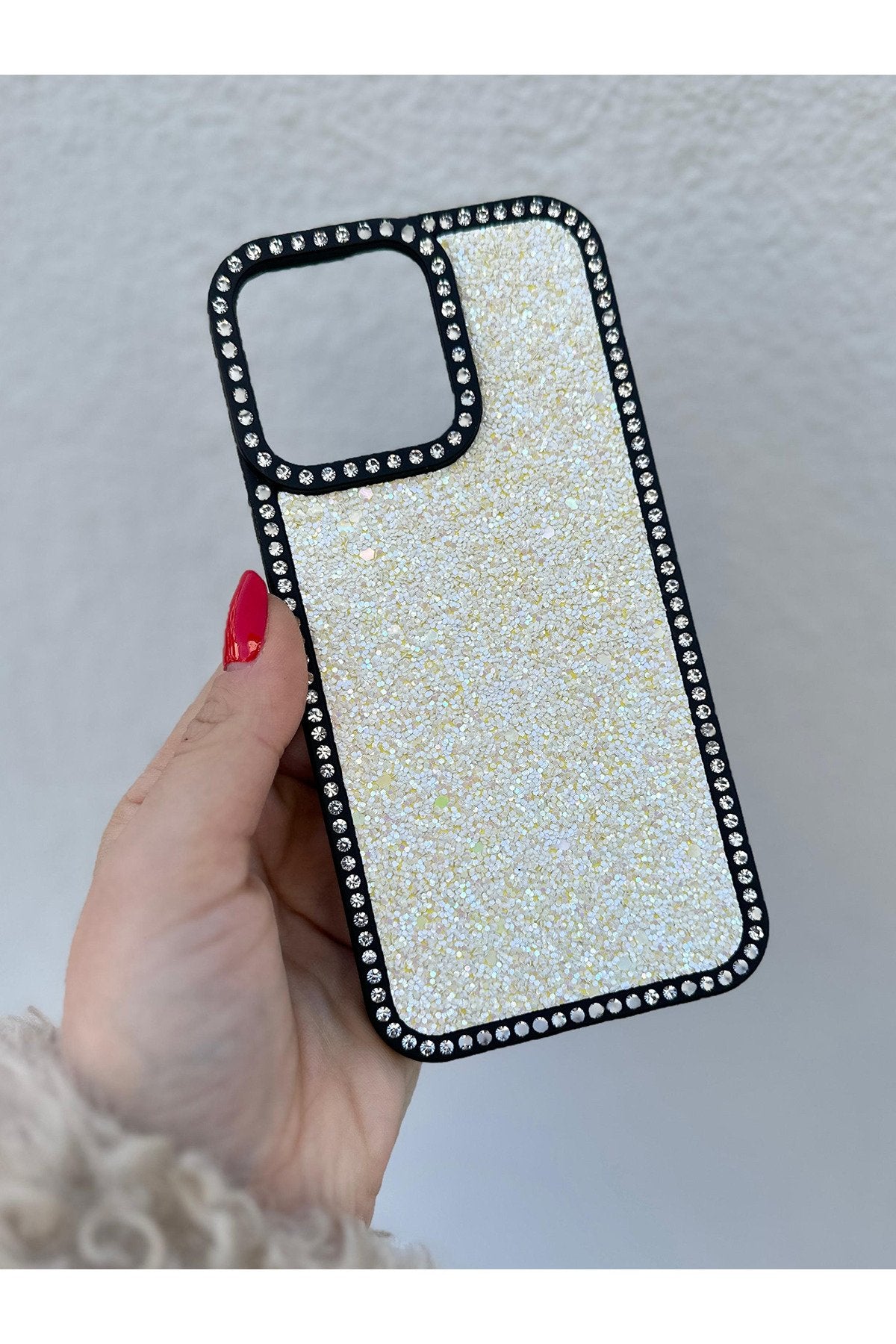 iPhone 13 Pro Uyumlu Taşlı Kenarlı Renkli Taşlı İç Yapılı Darbe Emici Ultra Premium Kılıf