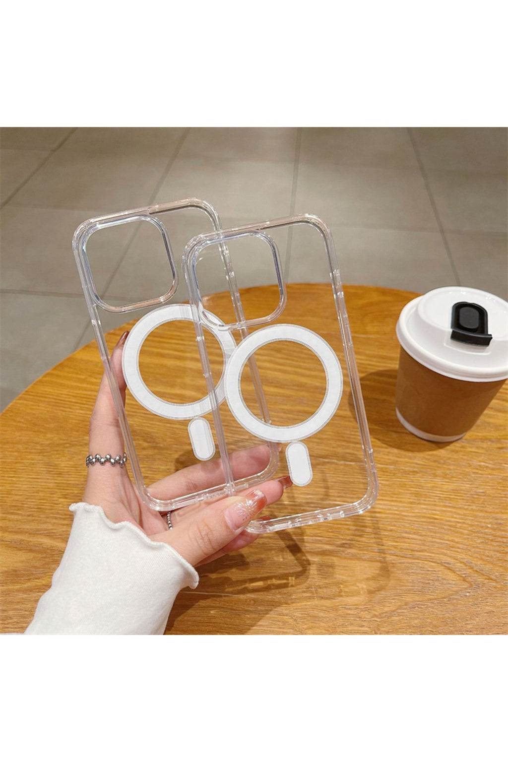iPhone 13/14 ve 15 Uyumlu Magsafe Kablosuz Şarj Destekli Kutulu Premium Sararmaz Şeffaf Kılıf
