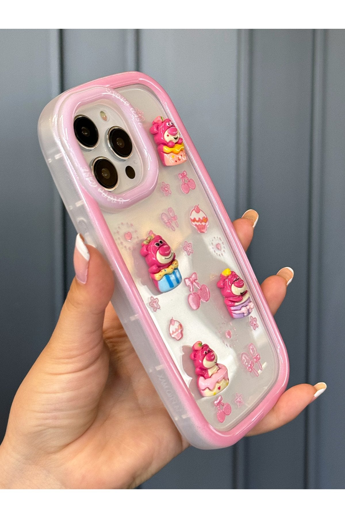 iPhone 14 Pro Max Uyumlu 3 Boyutlu Karakter Desenli Darbe Emici Özellikli Lüx Tam Koruyucu Kılıf