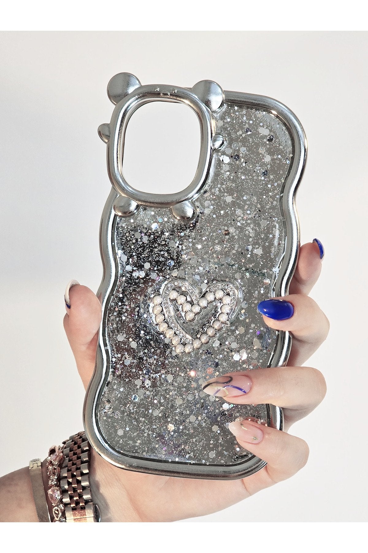 iPhone 16 Uyumlu Parlak Simli Desenli Ayıcık Karakterli Premium Telefon Kılıfı